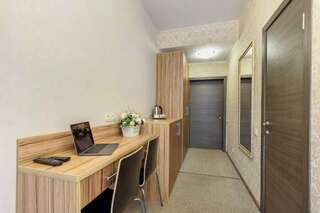 Отель Жасмин Санкт-Петербург Двухместный номер с 1 кроватью и видом на парк-3